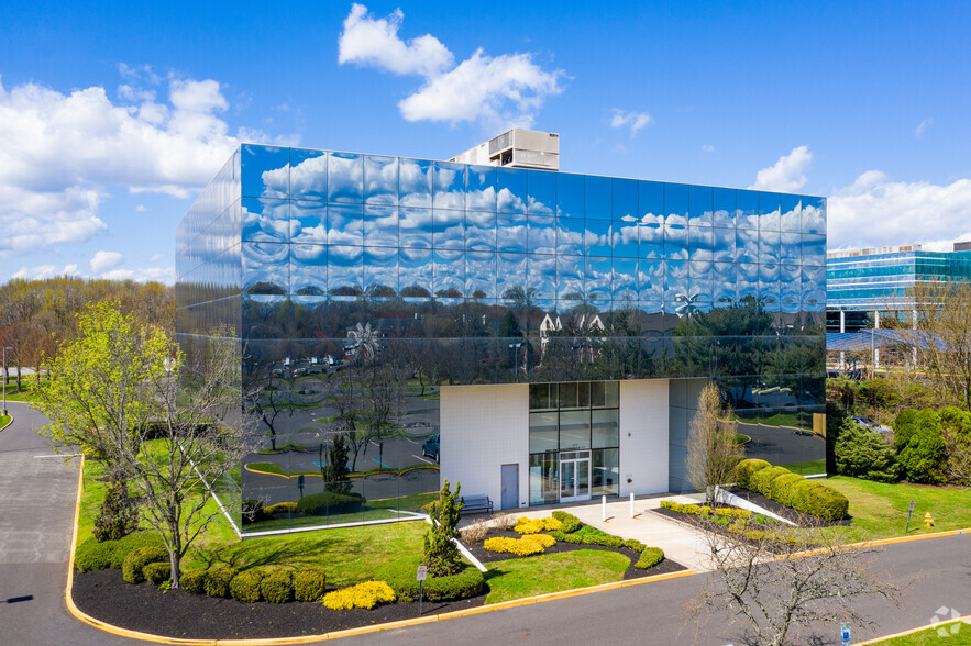 Primary Photo Of 1000 Crawford Pl, Mount Laurel Office For Lease