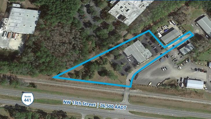 More Photos Of 5719 NW 13th St, Gainesville Flex For Sale