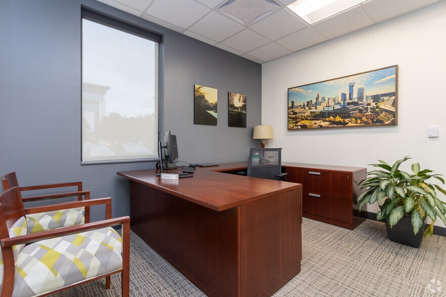 More Photos Of 4530 Park Rd, Charlotte Office For Lease