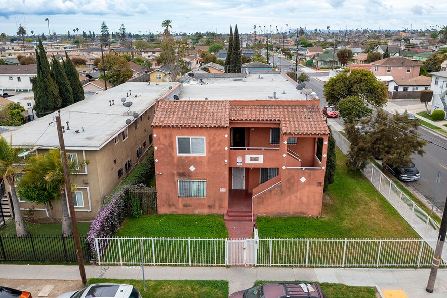 More Photos Of 1152 W 88th St, Los Angeles Apartments For Sale