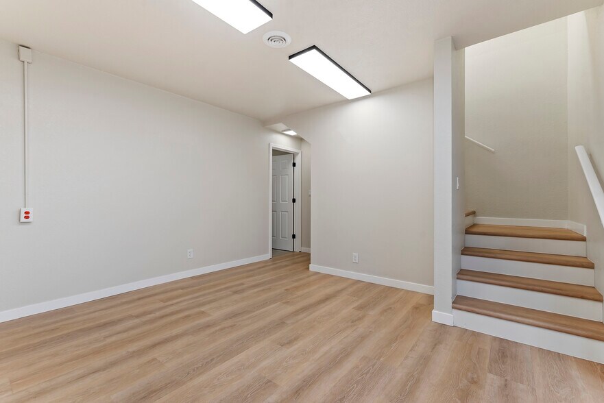 More Photos Of 1208 Madison Ave, Nampa Unknown For Lease