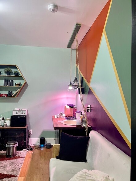 More Photos Of 917 Gallatin Ave, Nashville Freestanding For Lease