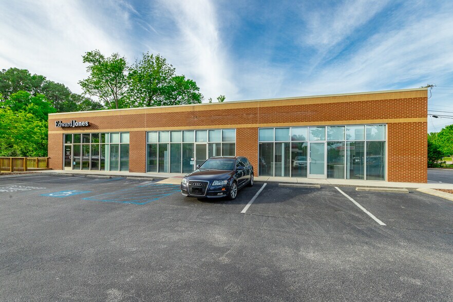 More Photos Of 1525 Gunbarrel, Chattanooga Medical For Lease