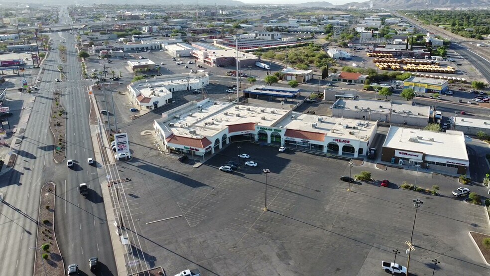 More Photos Of 8041 N Mesa St, El Paso Unknown For Lease