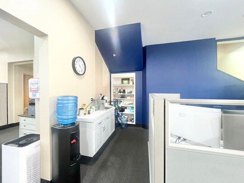 More Photos Of 4750-4794 Duckhorn Dr, Sacramento Research And Development For Sale