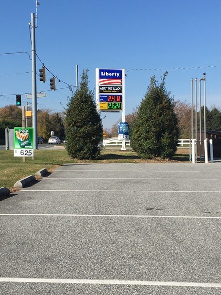 More Photos Of 52 W Birdie Ln, Magnolia Unknown For Lease