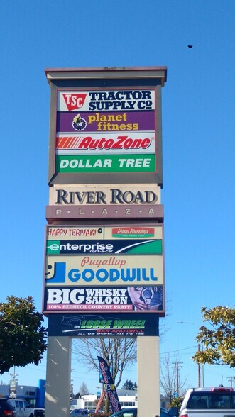 More Photos Of 621-807 River Rd, Puyallup Unknown For Lease