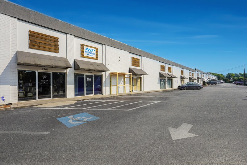 More Photos Of 2201-2241 Faulkner Rd NE, Atlanta Warehouse For Lease