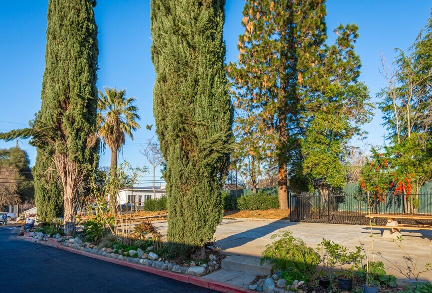 More Photos Of 2255 Bird St, Oroville Apartments For Sale