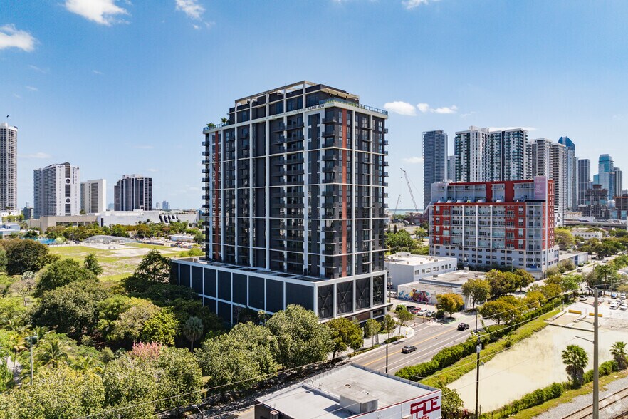 More Photos Of 23 NE 17th Ter, Miami Apartments For Lease