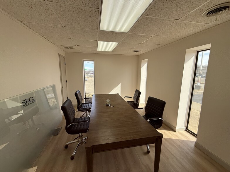 More Photos Of 1604 State Route 121 N, Murray Warehouse For Sale