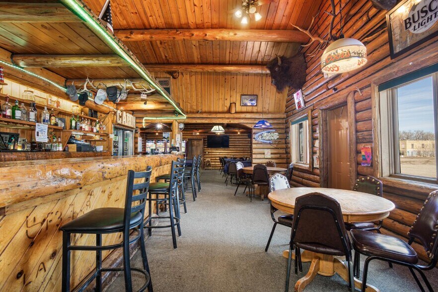 More Photos Of 213 Main St, Antler Restaurant For Sale