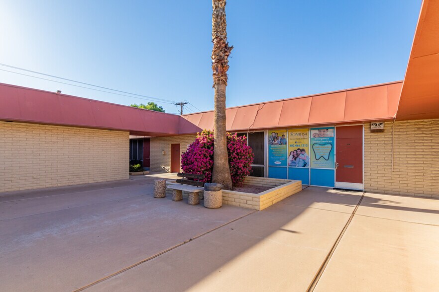 More Photos Of 1701 W Glendale Ave, Phoenix Medical For Sale