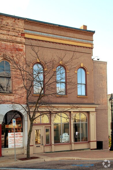 More Photos Of 145 Riley St, Dundee Storefront Retail Office For Sale