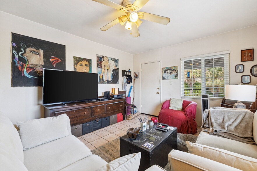 More Photos Of 1674 S Via Salida, Palm Springs Apartments For Sale