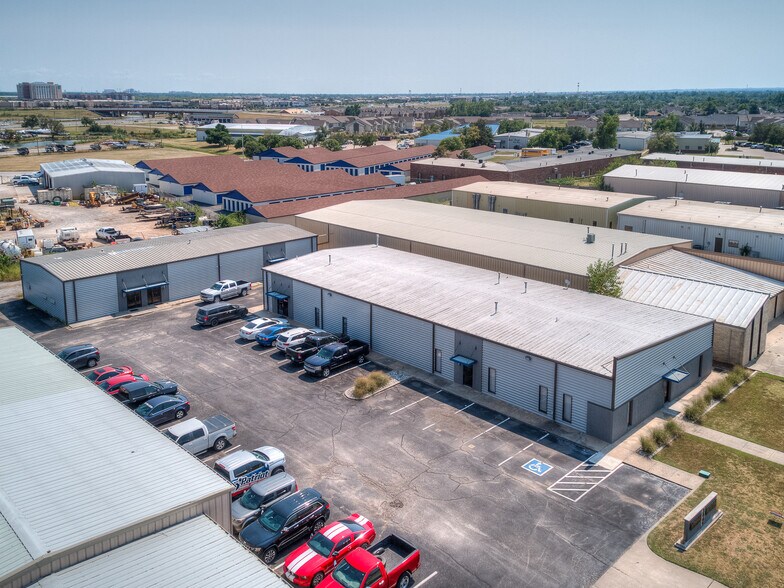 More Photos Of 2845 Broce Dr, Norman Office For Sale