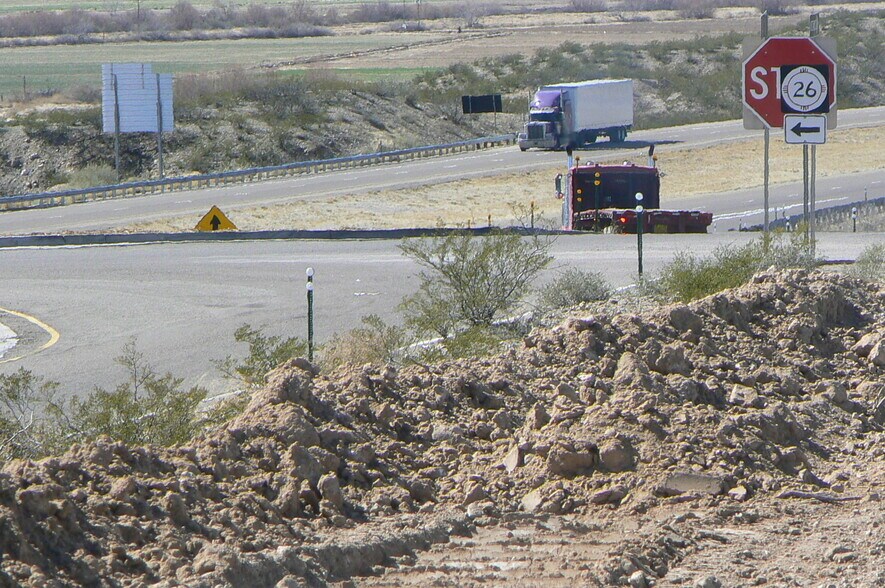 More Photos Of Interstate 25, Hatch Land For Sale