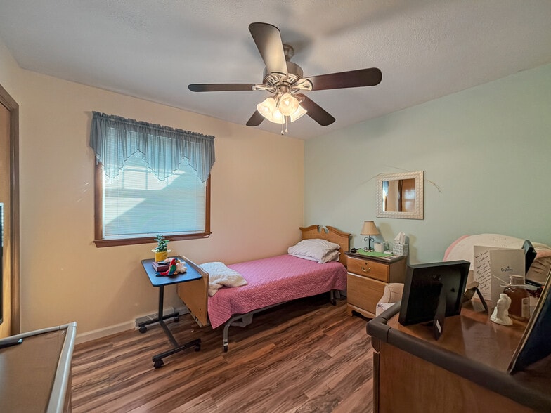 More Photos Of 506 Gallitzin Rd, Cresson Healthcare For Sale