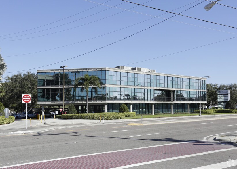 More Photos Of 4401 W Kennedy Blvd, Tampa Office For Lease