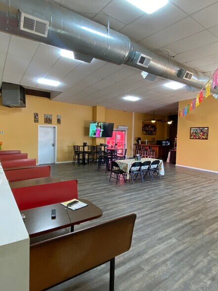 More Photos Of 507 S Lafayette St, Shelby General Retail For Sale