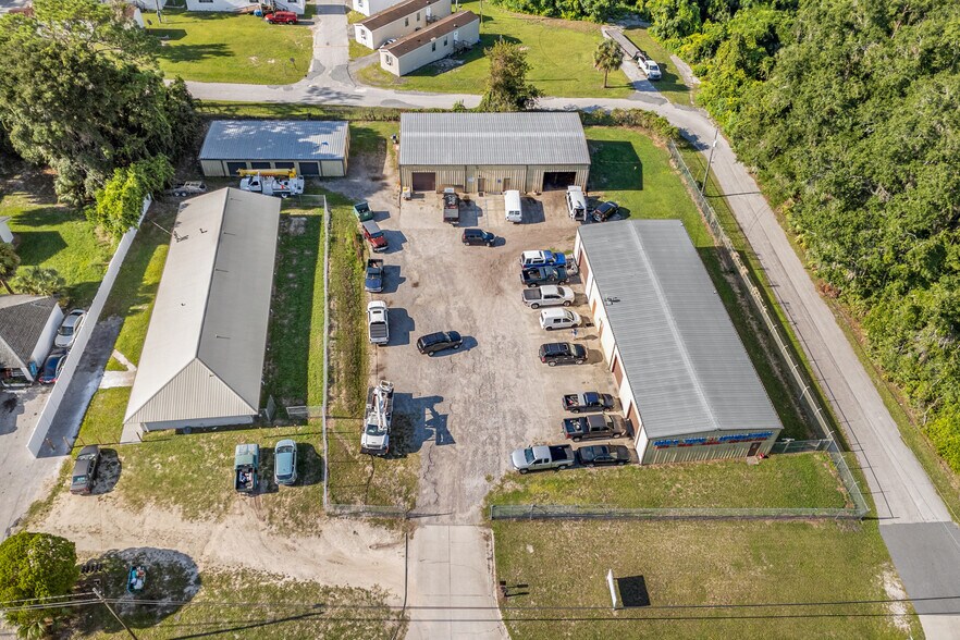 More Photos Of 1550 E Duval St, Lake City Flex For Sale