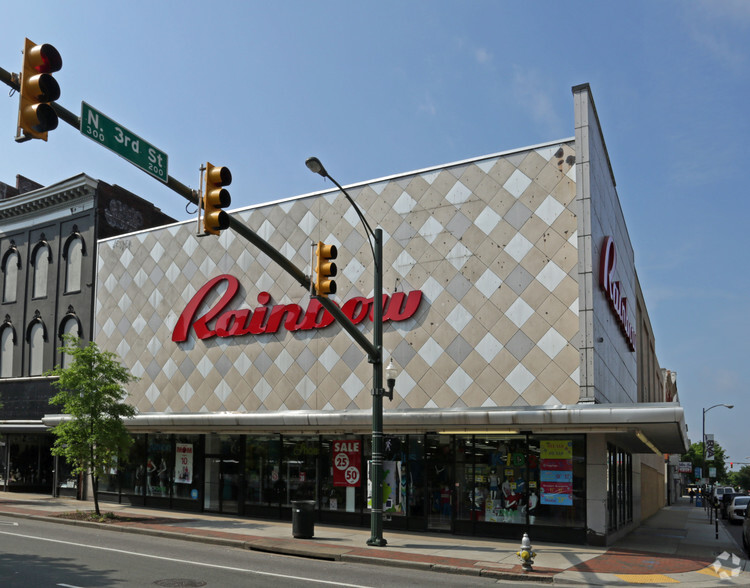 Primary Photo Of 301 E Broad St, Richmond Storefront For Lease