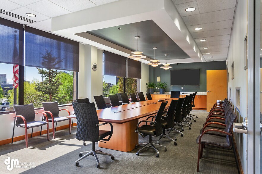 More Photos Of 100 Calais Dr, Anchorage Office For Sale