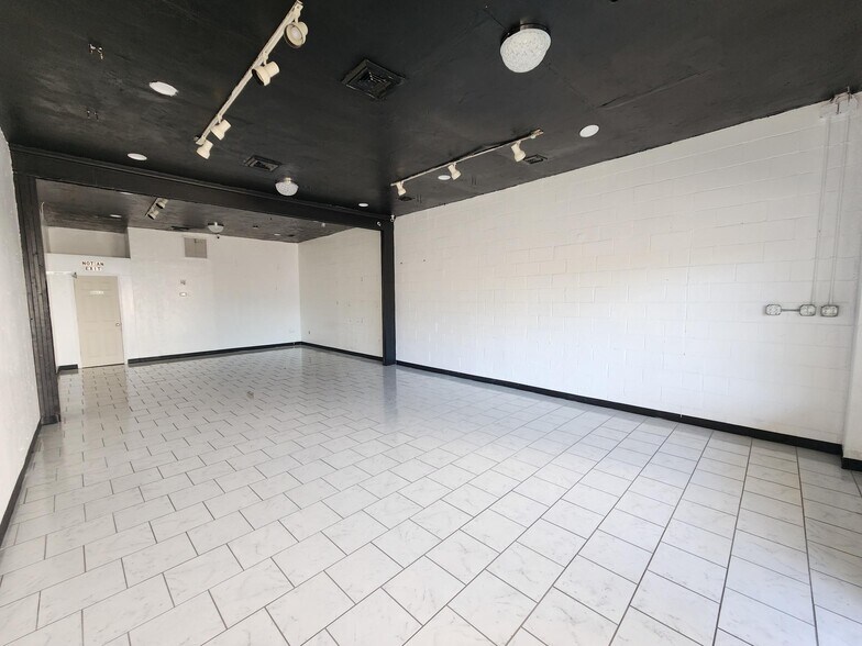 More Photos Of 439 W Gaines St, Tallahassee General Retail For Lease