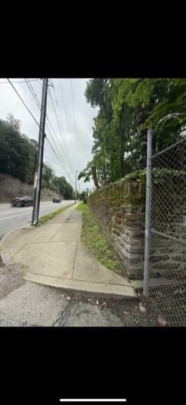 More Photos Of 736 W Godfrey Ave, Philadelphia Land For Sale