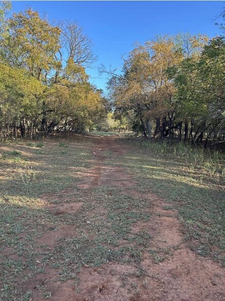 More Photos Of 20463 W 750th Road Rd, Crescent Land For Sale