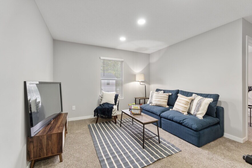 More Photos Of 384 N Franklin St, Richwood Multifamily For Sale