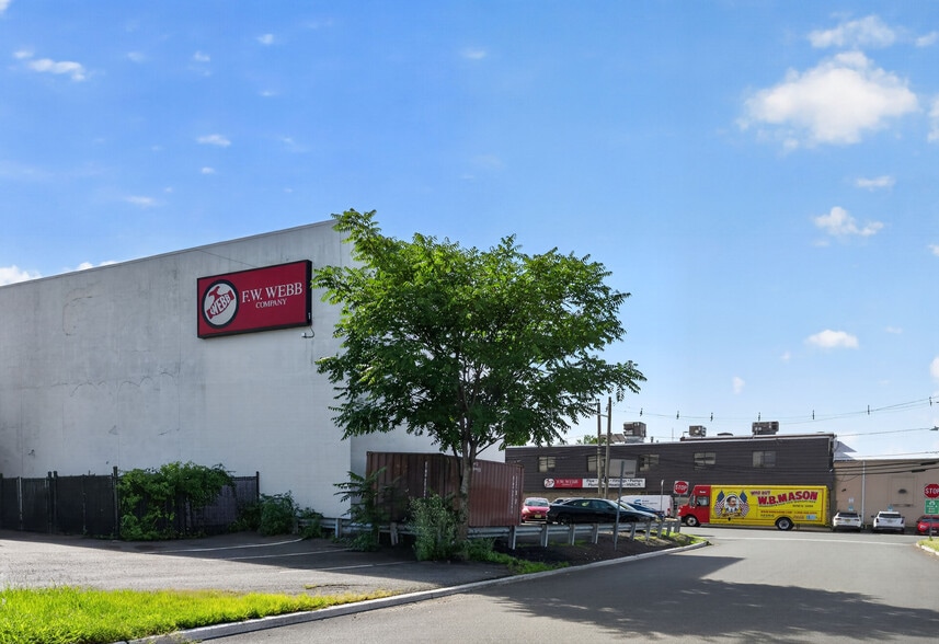 More Photos Of 37 Stefanic Ave, Elmwood Park Warehouse For Sale