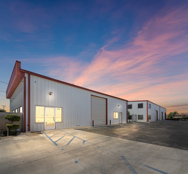 Primary Photo Of 1619 Elzworth St, Bakersfield Showroom For Lease
