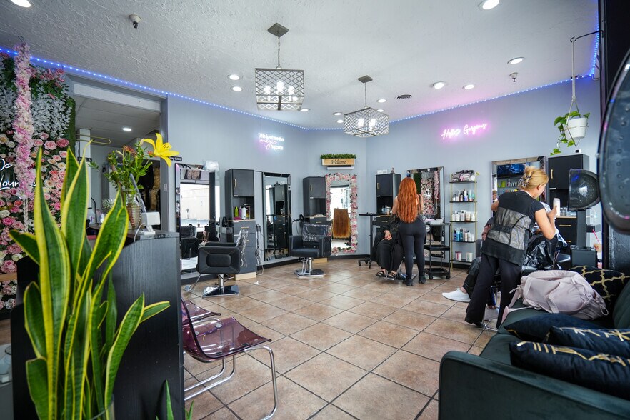 More Photos Of 104 E 4th St, Santa Ana General Retail For Sale