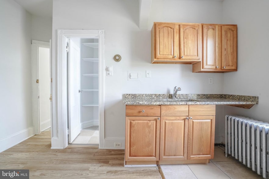 More Photos Of 2011 E Allegheny Ave, Philadelphia Apartments For Sale