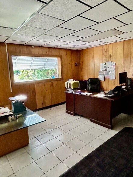 More Photos Of 1 BrightPet Dr, Sherburne Manufacturing For Sale