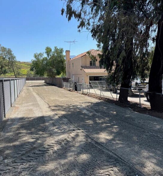 More Photos Of 9013 Cajalco Rd, Corona Land For Lease