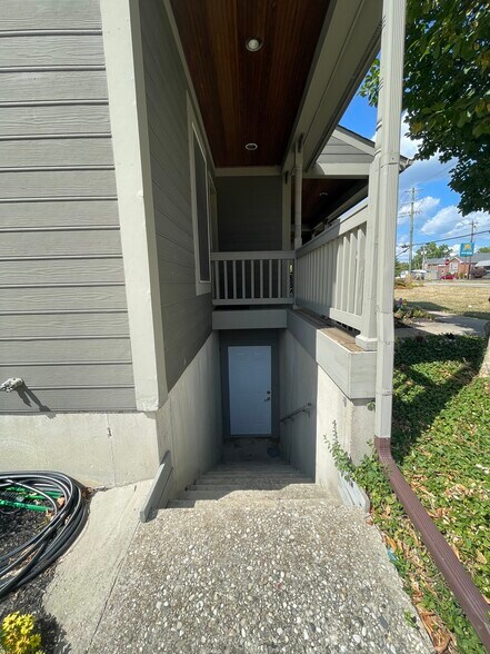 More Photos Of 467 Erlanger Rd, Erlanger Office For Sale