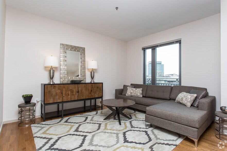 More Photos Of 110 Beverly St, Boston Apartments For Lease