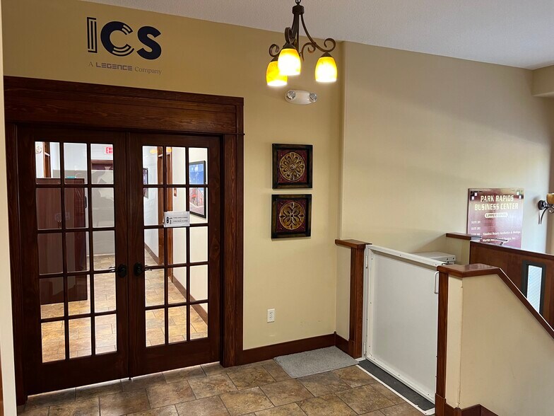 More Photos Of 104 Park Ave N, Park Rapids Medical For Lease