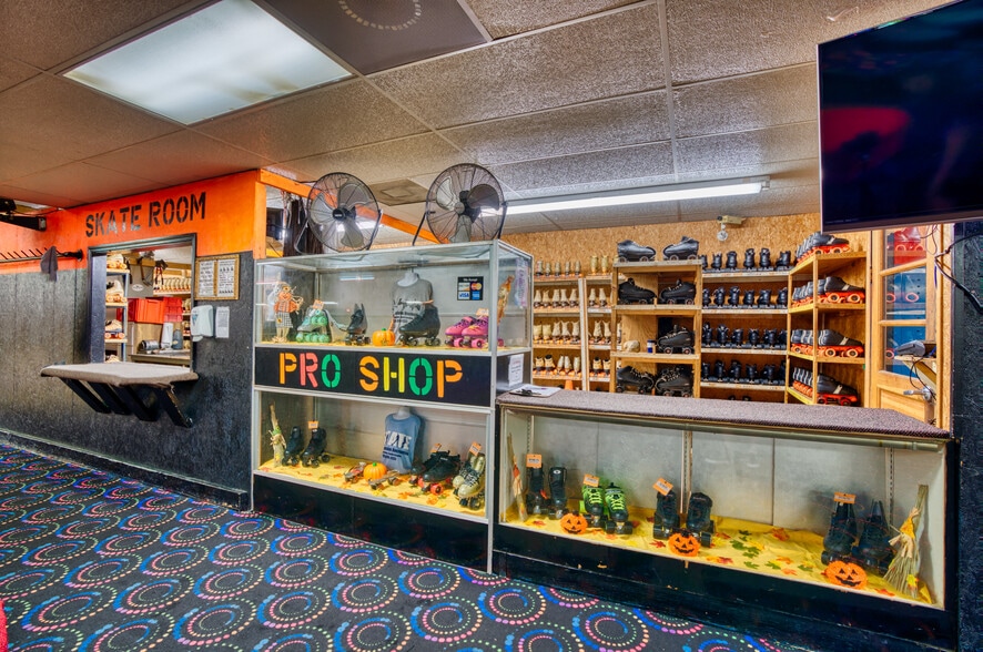 More Photos Of 2724 Emanuel Church Rd, West Columbia Skating Rink For Sale