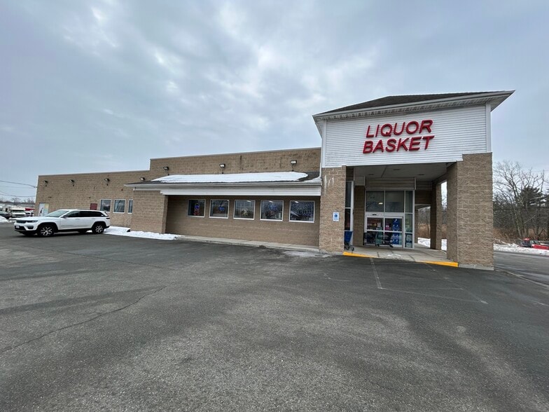 Primary Photo Of 49 Fall River Ave, Rehoboth Freestanding For Sale