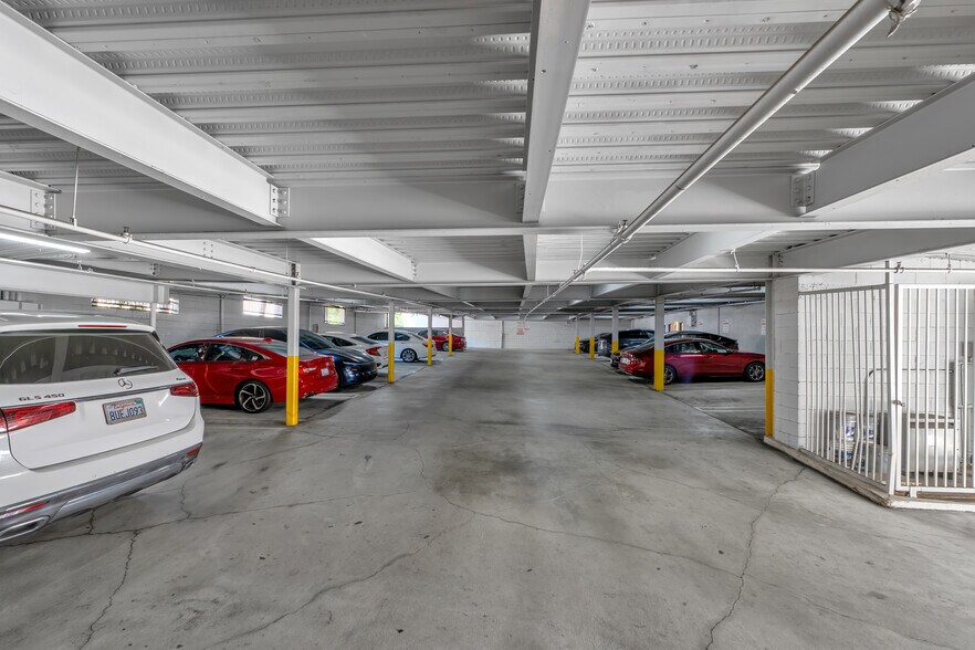 More Photos Of 809 S Atlantic Blvd, Monterey Park Office For Sale