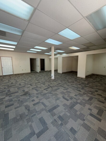 More Photos Of 2237 E Hwy 190, Lampasas Freestanding For Lease