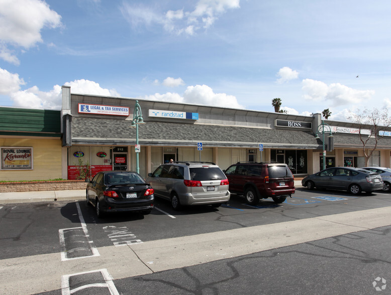 Primary Photo Of 212-218 S Glendora Ave, West Covina Storefront For Lease