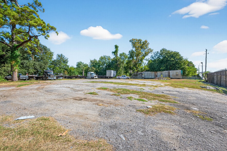 More Photos Of 7517 Ley Rd, Houston Land For Sale