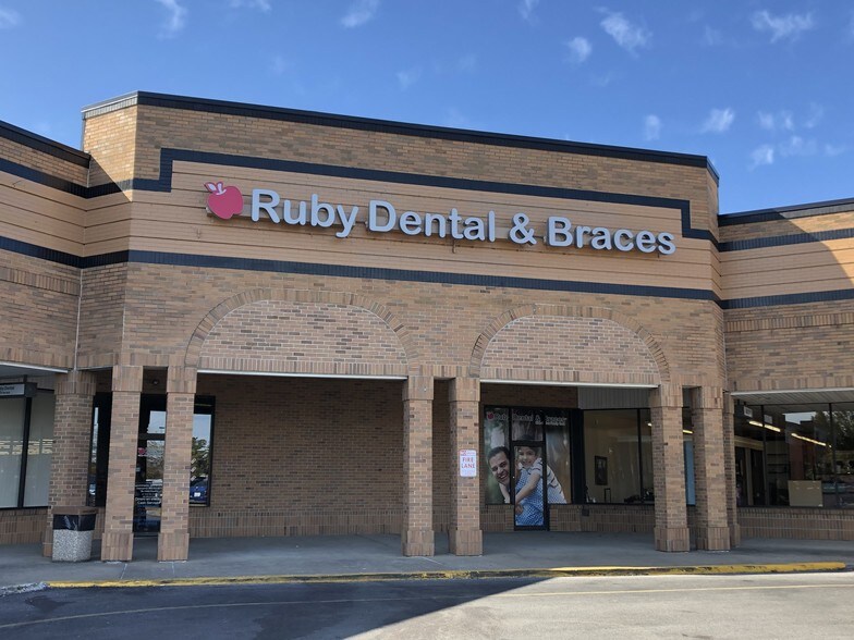 More Photos Of US Highway 31 W, Elizabethtown Unknown For Lease