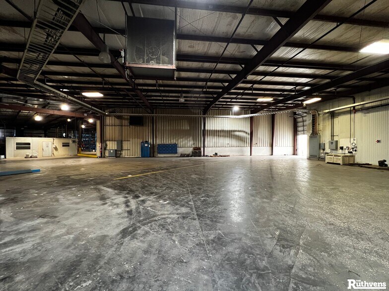 More Photos Of 2404 Hunt Brothers Rd, Lake Wales Refrigeration Cold Storage For Lease