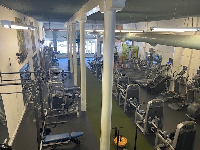 More Photos Of 2317 Santa Clara Ave, Alameda Storefront Retail Residential For Sale