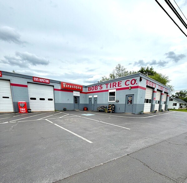 More Photos Of 1529 E Philadelphia Ave, Gilbertsville Auto Repair For Sale